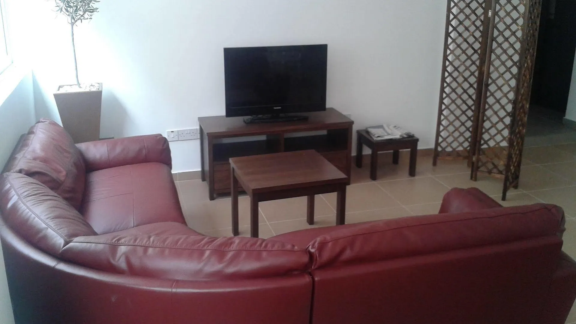 Palm Sea Beach Hotel Apartments Larnaca